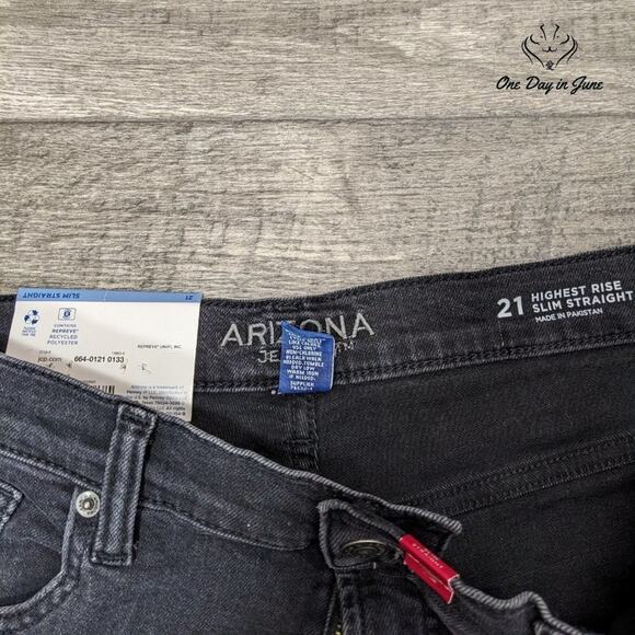 Arizona Jean Co. Juniors Highest Rise Slim Straight Size 21 - Picture 2 of 6